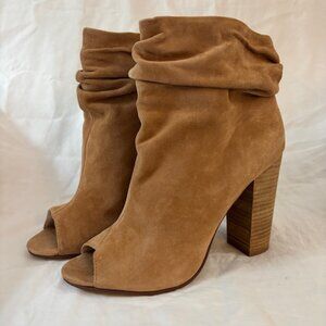 NWOB Kristin Cavallari Chinese Laundry Laurel Nude Suede Peep Toe Bootie Sz 11